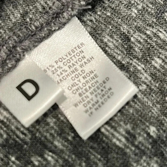 Ann Taylor loft blouse - Picture 4 of 4